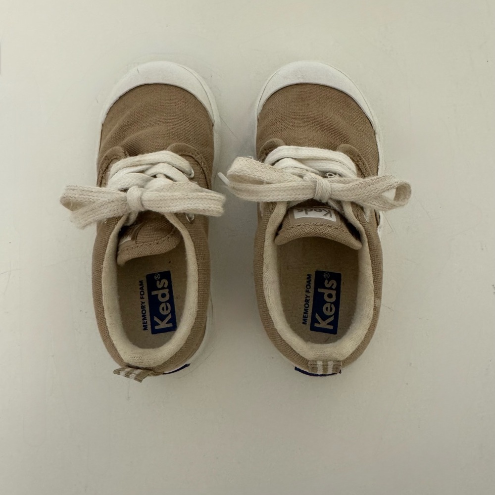 Keds - Tan Toddler Boy Lace Up Sneakers - Size 7